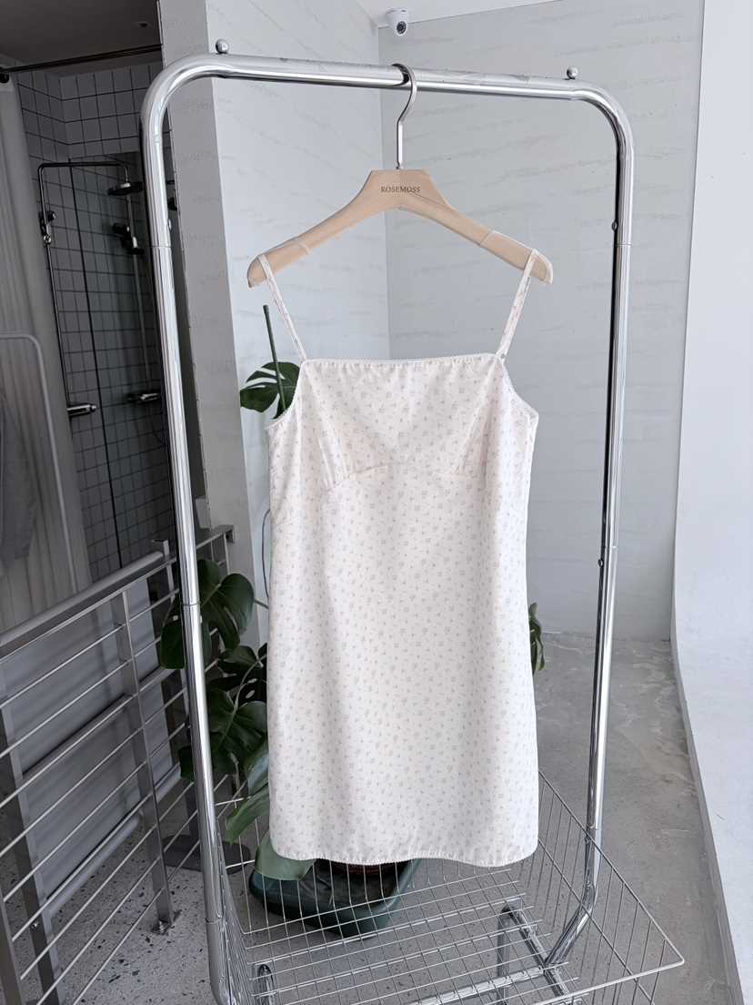 ORDINARYA東大門代購女士新品人氣推薦職業熱賣時尚連衣裙ROESMMOSS連衣裙