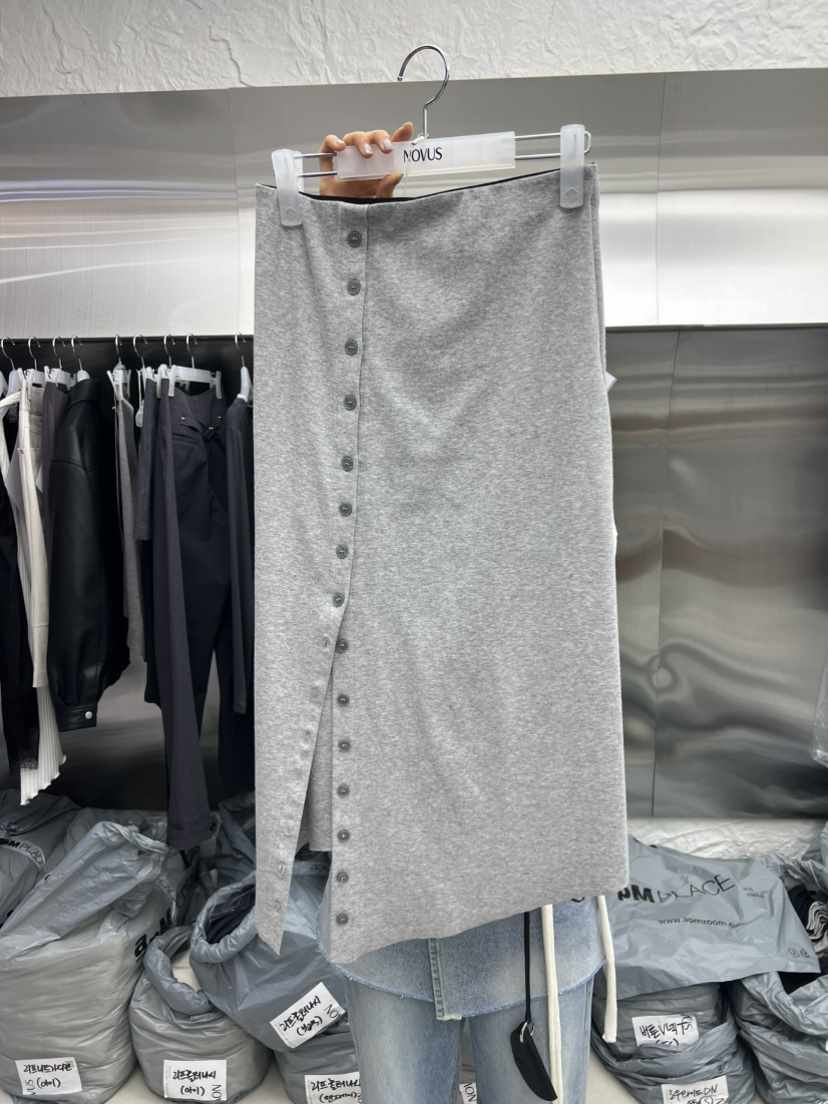 NOVUS韓國直郵女裝新款職業休閑26春夏時尚半身裙中短裙紐扣NOVUS半身裙/中短裙