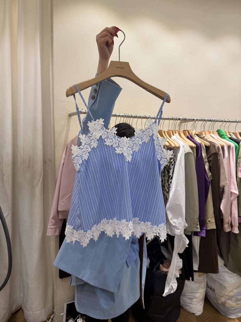 AUVERFIT東大門實拍女士新款推薦時尚人氣職業休閑吊帶背心AUVERFIT吊帶/背心