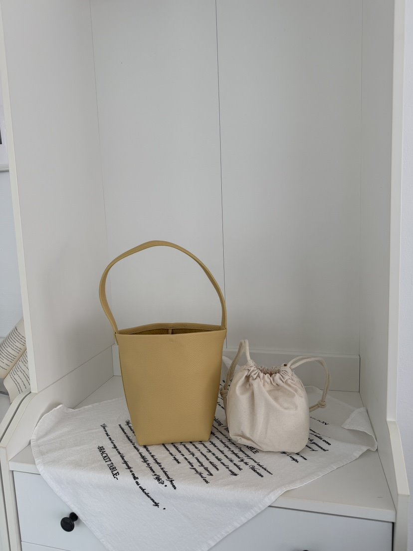 LAUNDRY韓國直郵女裝新品熱賣休閑人氣時尚手拿包腋下包皮革LAUNDRY手拿包/腋下包