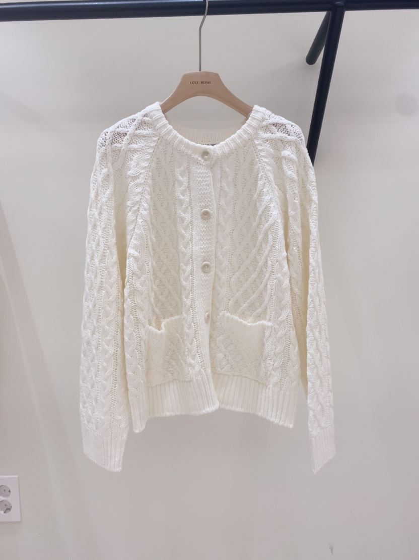 LOVE ROSIE韓國直郵女裝新款熱賣推薦時尚人氣針織衫開衫LOVE ROSIE針織衫