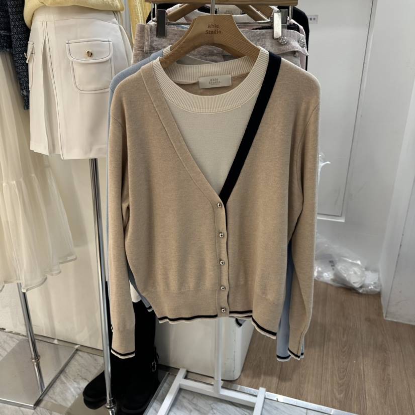 ABLESTUDIO東大門實拍女裝新款26春夏推薦針織衫假兩件V領ABLESTUDIO針織衫