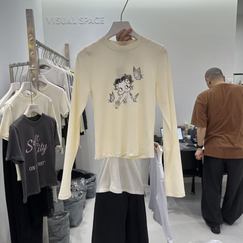 VISUAL SPACE/PAGE92/FLEISCHER東大門直郵女士新品26春夏長袖T恤VISUAL SPACE/PAGE92/FLEISCHER長袖T恤