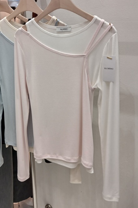 X東大門實拍女裝新款熱賣26春夏推薦休閑真品長袖T恤假兩件BLOWING長袖T恤