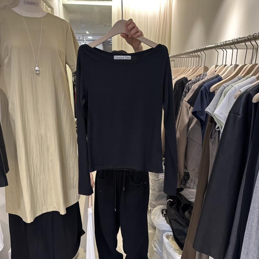 LIL韓國直郵女士新款推薦人氣休閑熱賣時尚長袖T恤不含配飾LIL長袖T恤