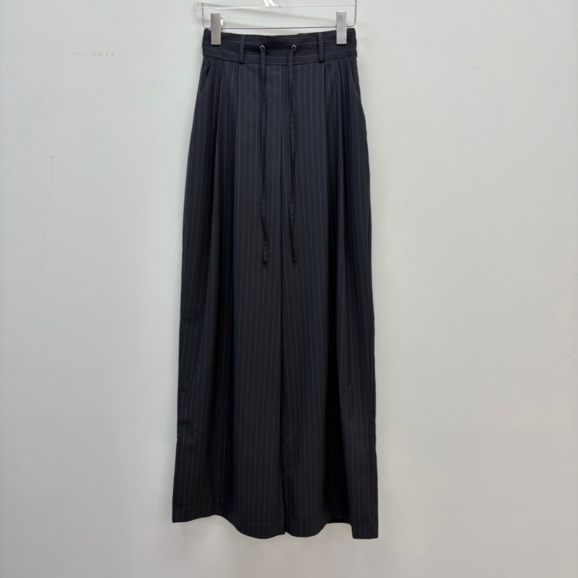 REVE CITE-L韓國直郵女士新款人氣26春夏休閑褲褶裥鏤空REVE CITE-L休閑褲