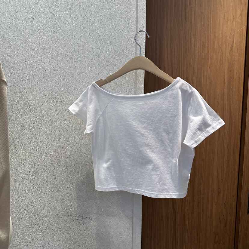 ON THE MODE韓國東大門直郵女裝新款時尚推薦休閑26春夏T恤ON THE MODET恤