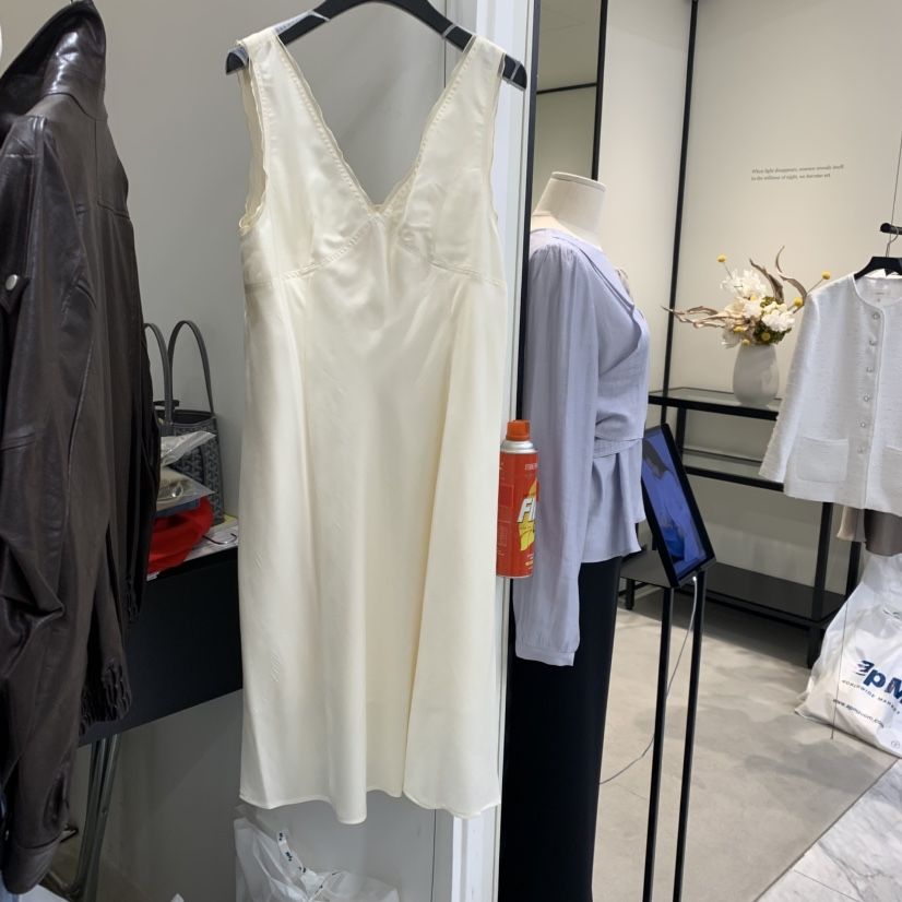 THE SECOND GROW韓國直郵女士新品26春夏時尚連衣裙緞面THE SECOND GROW連衣裙