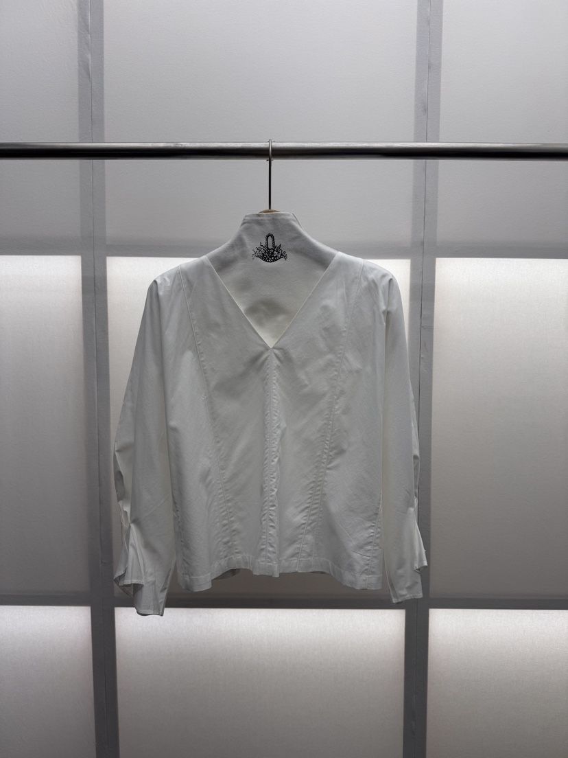 MILUI韓國直郵實拍女裝新款熱賣時尚人氣推薦休閑襯衫蕾絲衫MILUI襯衫/蕾絲衫