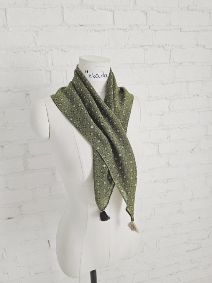 EBADA韓國東大門代購女裝新款時尚熱賣職業推薦圍巾披肩流蘇EBADA圍巾/披肩