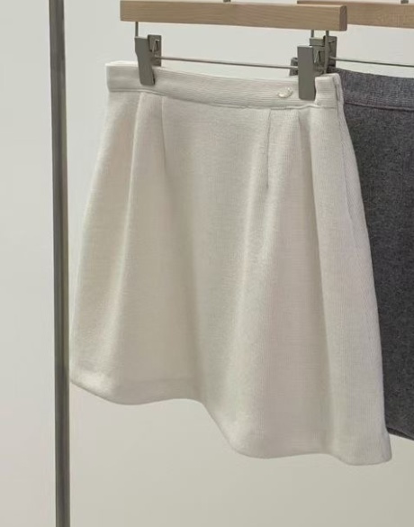 MELLOUNGE-멜라운지-T韓國直郵實拍女裝新款推薦休閑短裙MELLOUNGE-2件起短裙