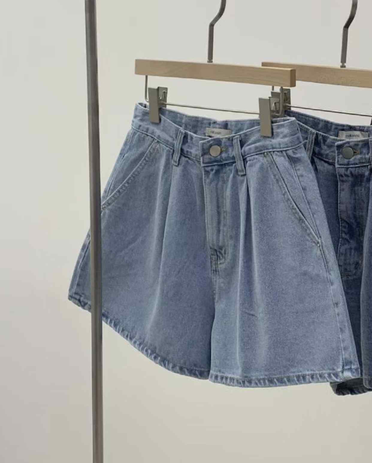 MELLOUNGE-멜라운지-T韓國東大門直郵女裝新款職業短褲MELLOUNGE-2件起短褲