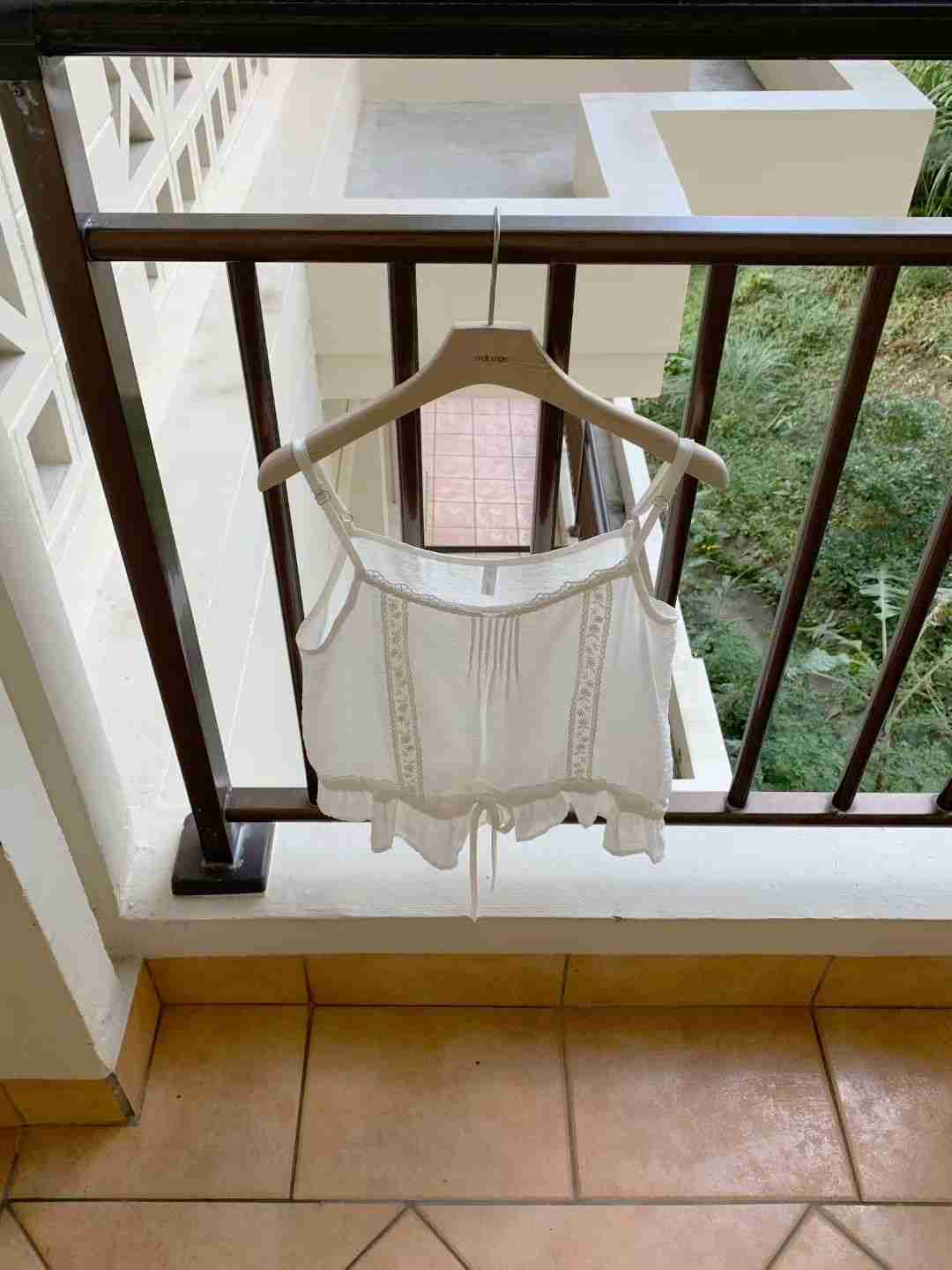 MELLOUNGE-멜라운지-T韓國東大門直郵女士新款職業吊帶背心MELLOUNGE-2件起吊帶/背心