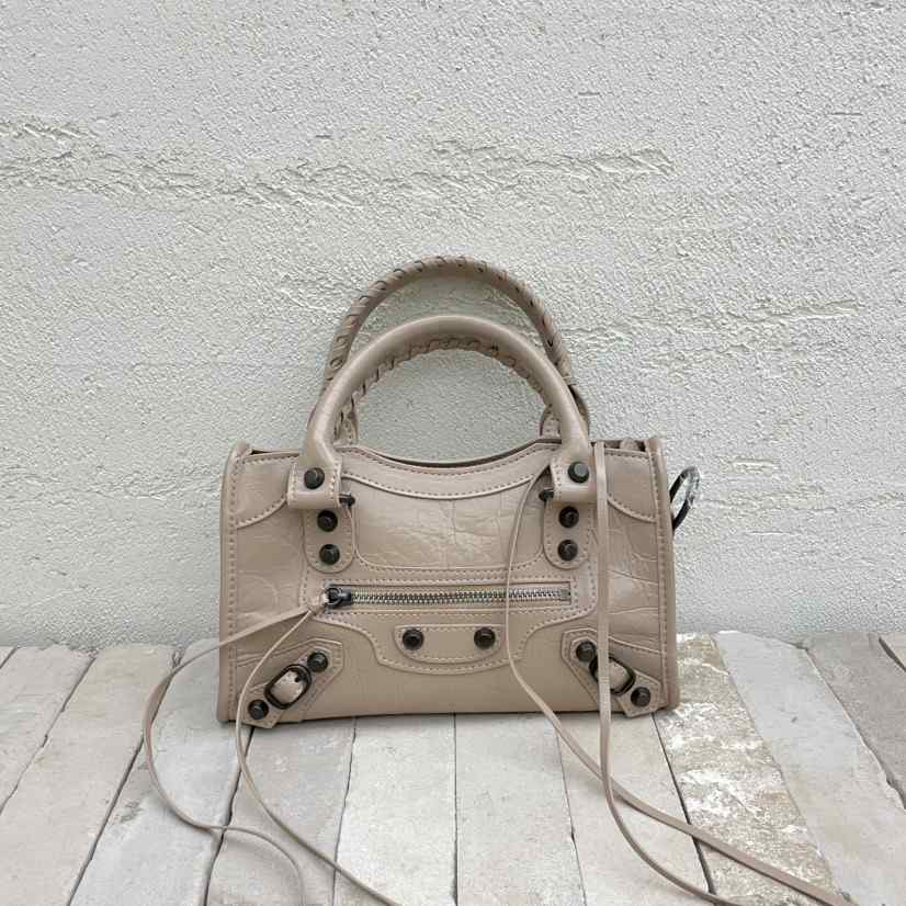 J PLACE韓國直郵實拍女裝新品熱賣26春夏推薦單肩斜跨包J PLACE單肩/斜跨包