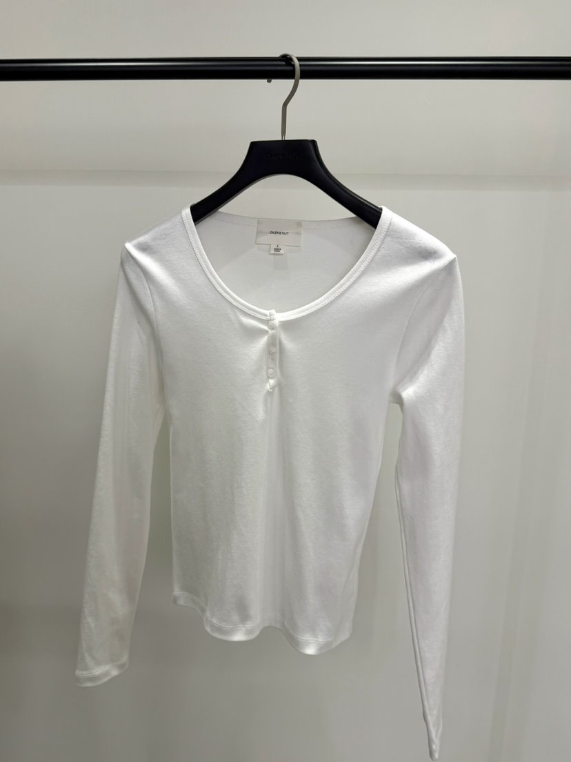 GALERIE NUIT韓國代購女士新款26春夏長袖T恤不含內搭圓領紐扣GALERIE NUIT長袖T恤