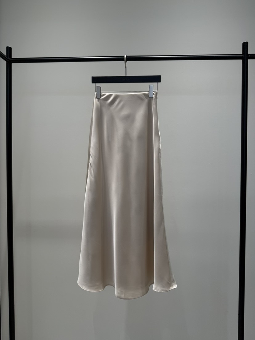 GALERIE NUIT東大門實拍女士新款職業人氣熱賣長裙緞面長款GALERIE NUIT長裙