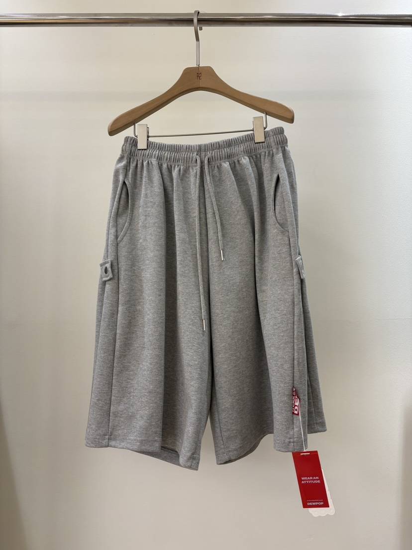 MUSHROOM-A韓國東大門直郵女裝新品熱賣時尚推薦人氣短褲MUSHROOM短褲