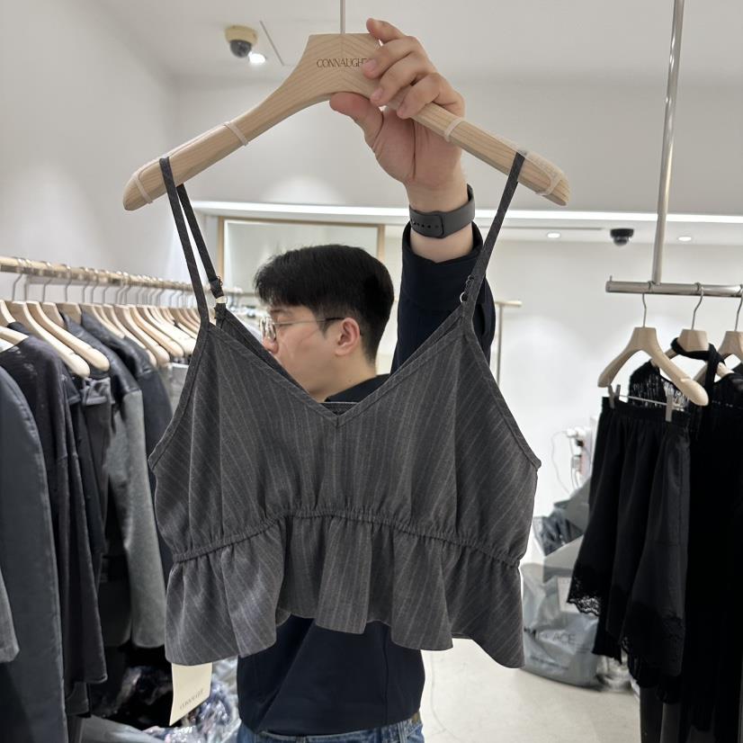 CONNAUGHT/DAILYJUD東大門直郵女裝新款休閑人氣吊帶背心CONNAUGHT/DAILYJUD吊帶/背心