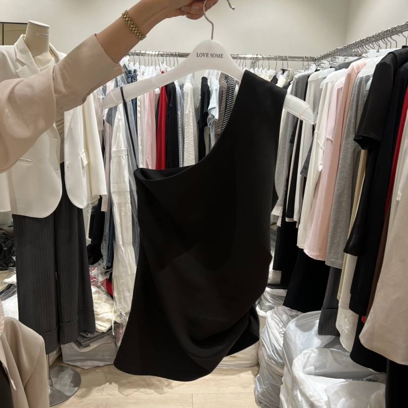 LOVE SOME韓國直郵女士新品推薦時尚熱賣真品職業吊帶背心LOVE SOME吊帶/背心