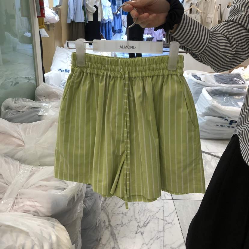 ALMOND韓國代購女士新款職業時尚熱賣休閑推薦真品短褲條紋ALMOND短褲