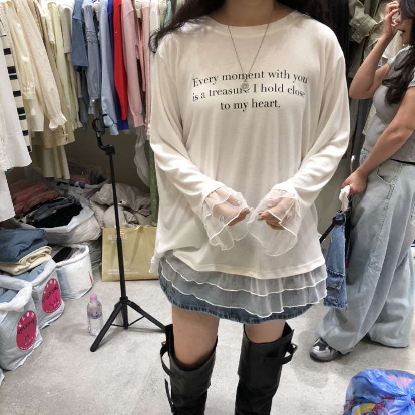 BY FLOW東大門實拍女裝新品時尚真品推薦人氣熱賣長袖T恤BY FLOW長袖T恤