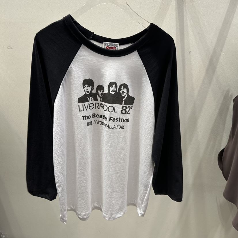 OUTFIT東大門實拍女裝新品人氣職業時尚推薦26春夏長袖T恤OUTFIT長袖T恤