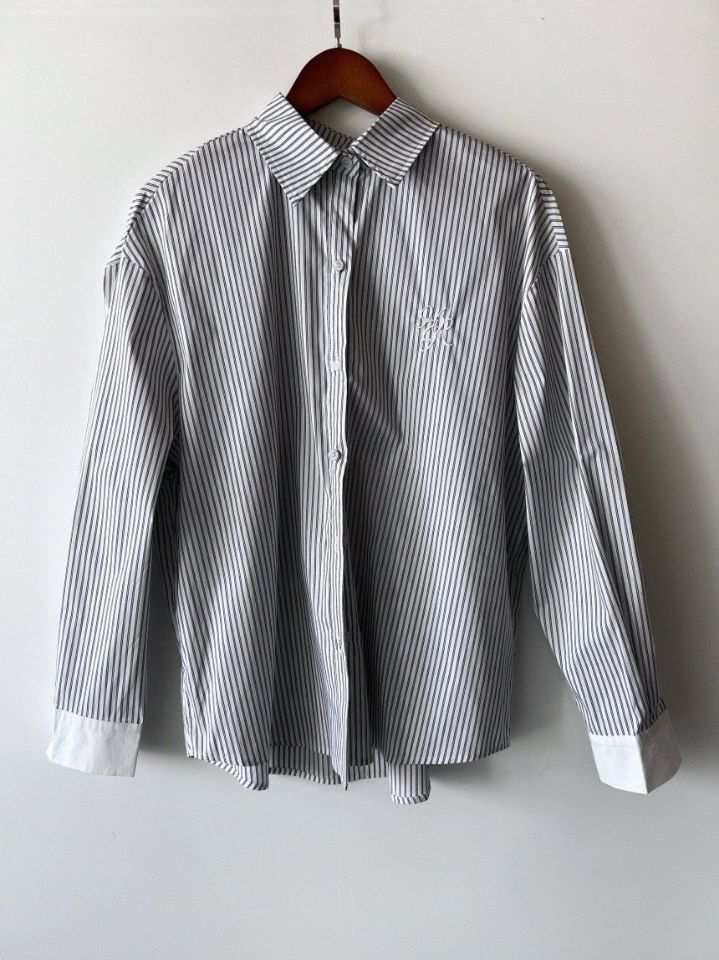 FEMME韓國代購女裝新品推薦休閑職業26春夏襯衫蕾絲衫刺繡條紋FEMME襯衫/蕾絲衫