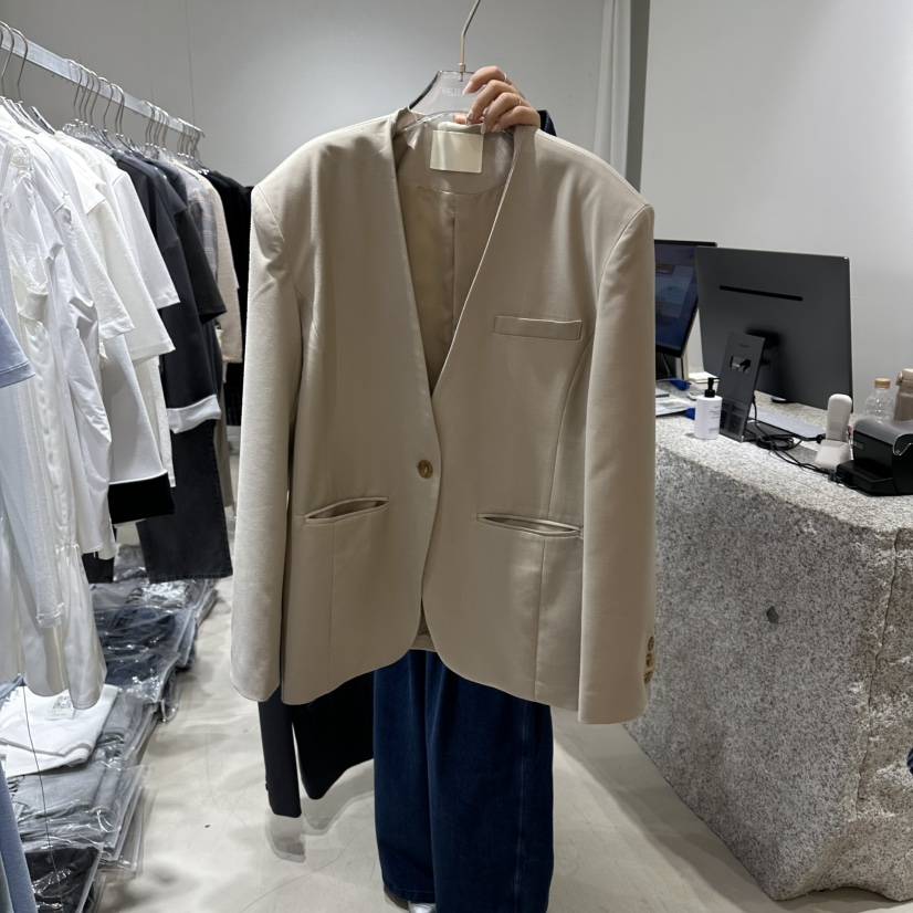 NEROLI 36東大門實拍女裝新款休閑人氣時尚熱賣推薦夾克NEROLI 36夾克