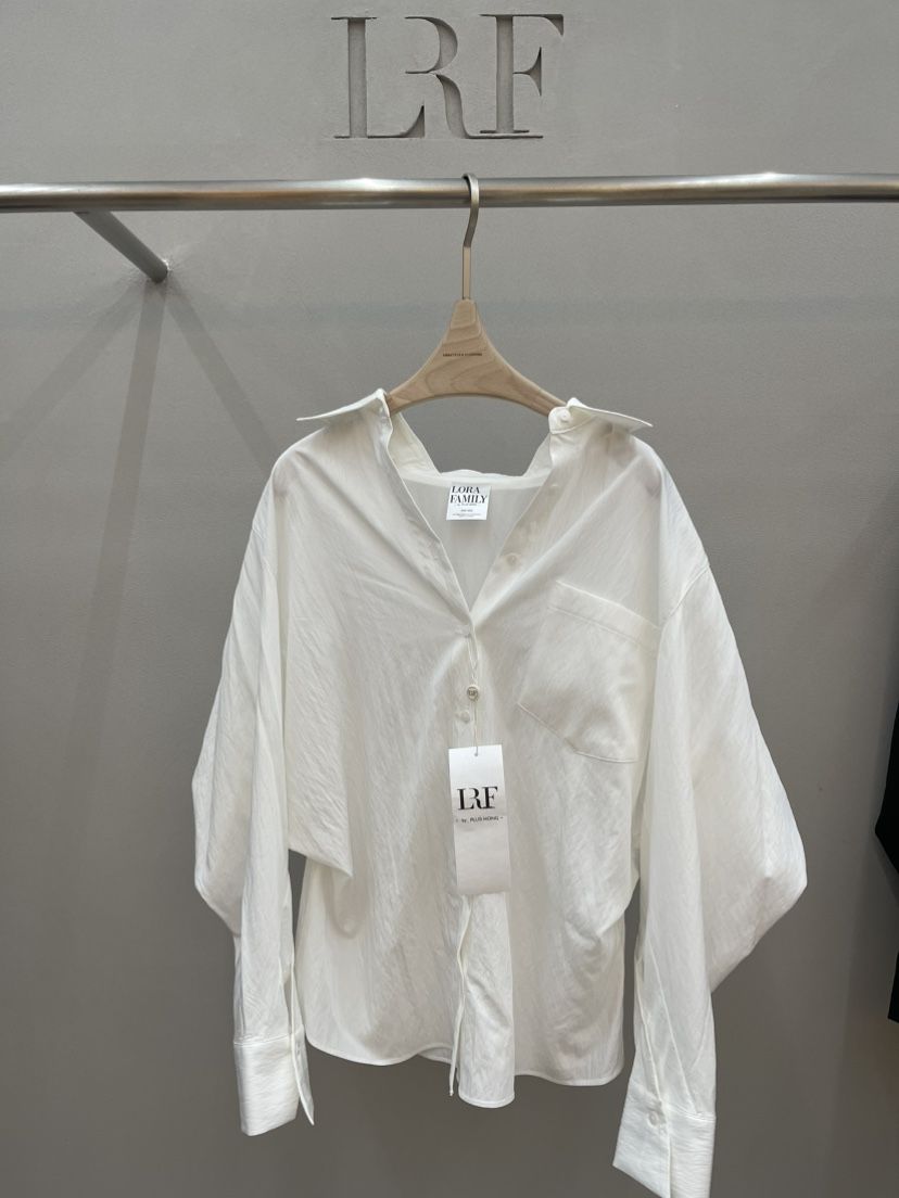 PLUS HONG-P韓國直郵女士新款時尚推薦人氣職業襯衫蕾絲衫LORA FAMILY/PLUS HONG襯衫/蕾絲衫