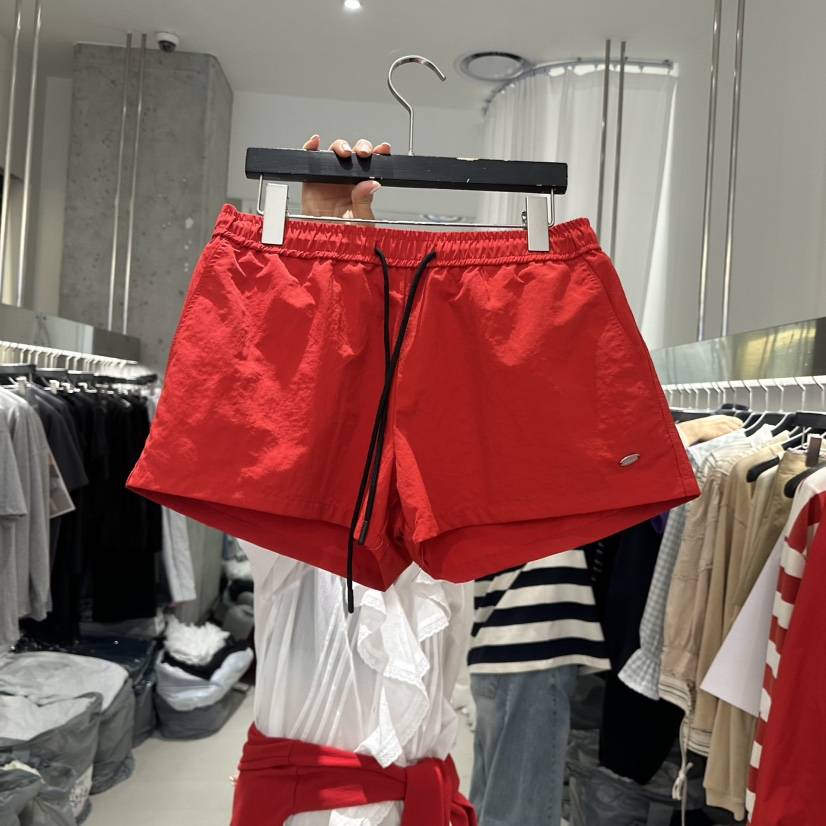 ARTE STUDIO/ATTENTION EDITORIAL韓國代購女裝新款熱賣短褲ARTE STUDIO/ATTENTION EDITORIAL短褲