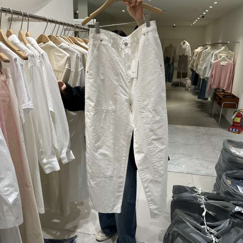 BLUEI-D/N SHARP東大門實拍女士新款熱賣時尚職業休閑褲Blue i-d/N SHARP休閑褲