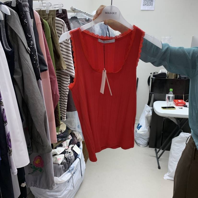 SOLD OUT東大門代購女士新款推薦職業人氣休閑26春夏吊帶背心SOLD OUT吊帶/背心