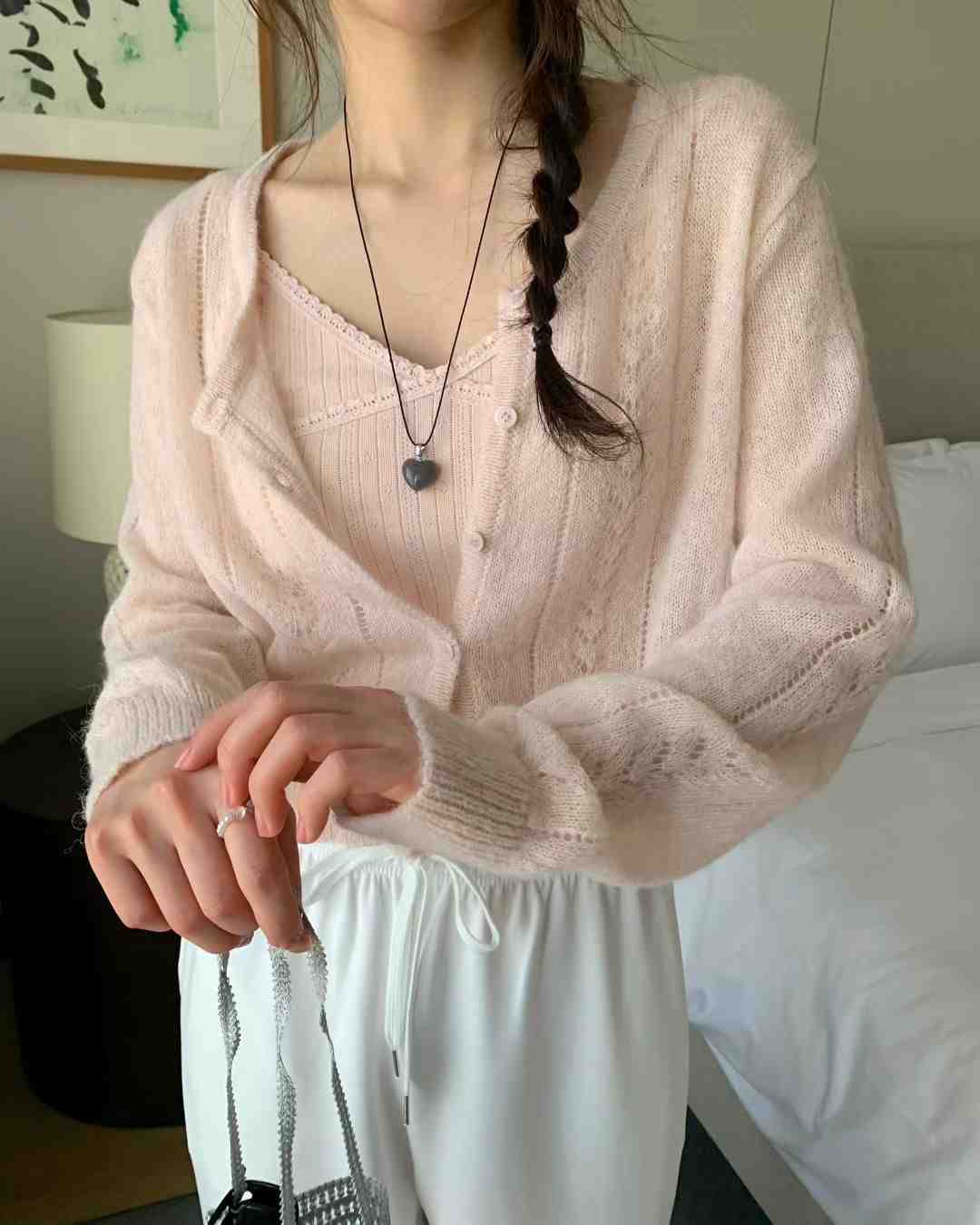 EZEDIARY韓國代購女裝新品人氣針織衫不含內搭羊駝毛開衫鏤空EZEDIARY針織衫