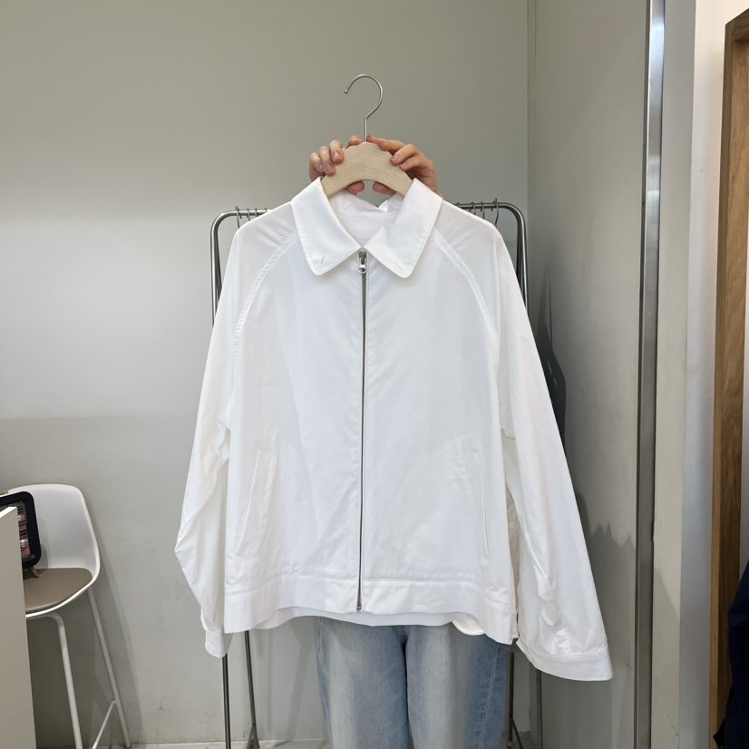 OUTRENE韓國東大門直郵女士新品職業26春夏推薦人氣時尚夾克OUTRENE夾克