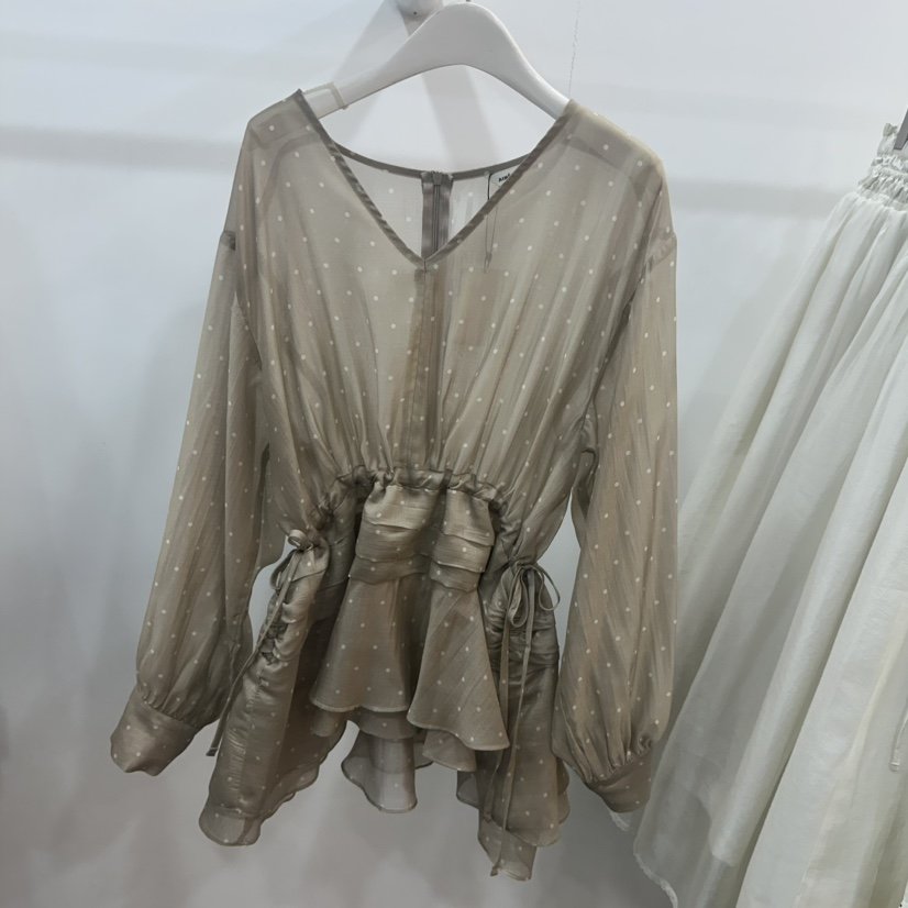 AIME HOPE MAKE/MYNAMEIS韓國代購女裝新款26春夏襯衫蕾絲衫AIME HOPE MAKE/MYNAMEIS襯衫/蕾絲衫