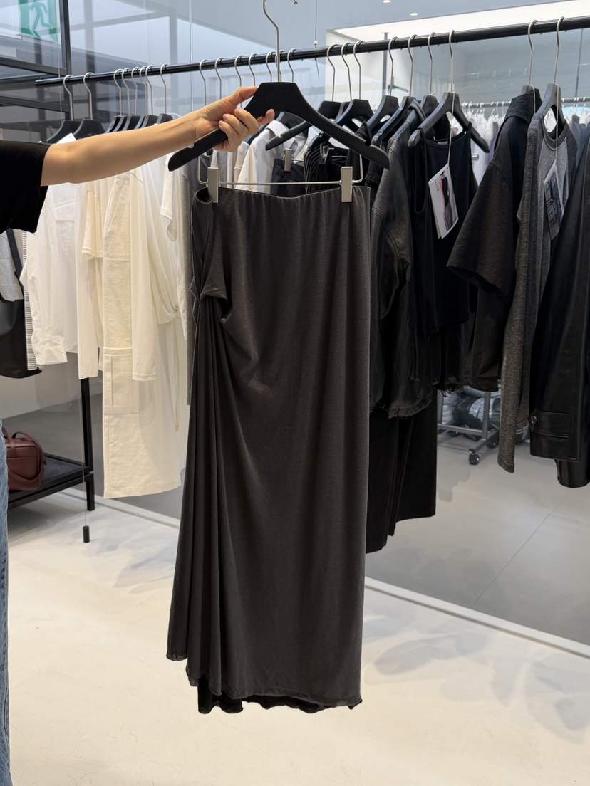 OSOO韓國直郵女士新品推薦職業休閑26春夏熱賣時尚人氣長裙OSOO長裙