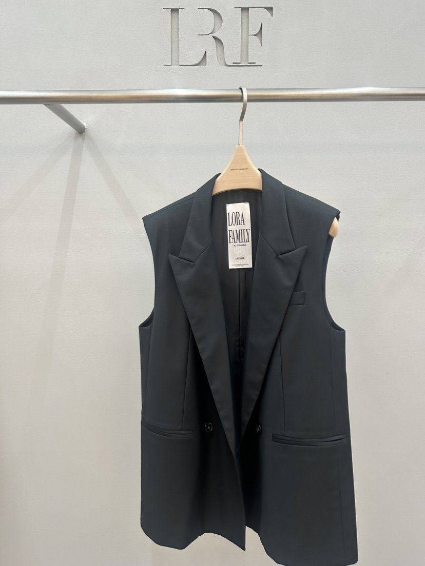 PLUS HONG-P東大門實拍女裝新品26春夏推薦熱賣職業馬甲LORA FAMILY/PLUS HONG馬甲