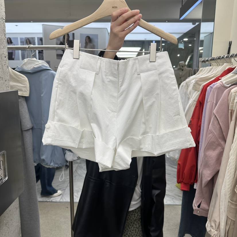 AMOEBA東大門實拍女裝新品26春夏時尚休閑熱賣推薦短褲紐扣AMOEBA短褲