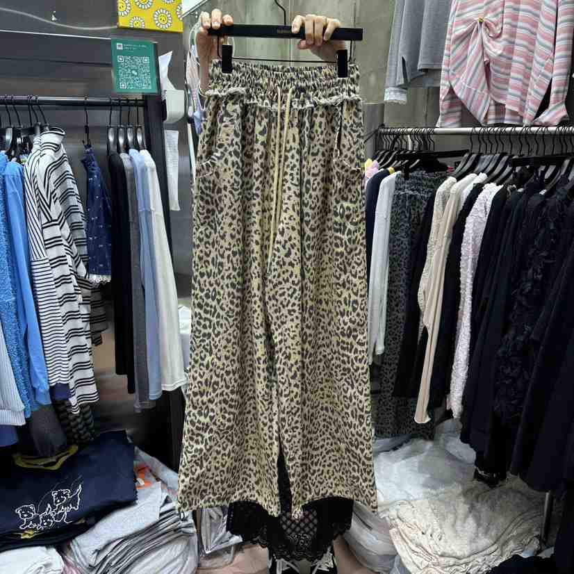 RUNWAY-런웨이東大門實拍女裝新品真品時尚推薦26春夏休閑褲RUNWAY休閑褲