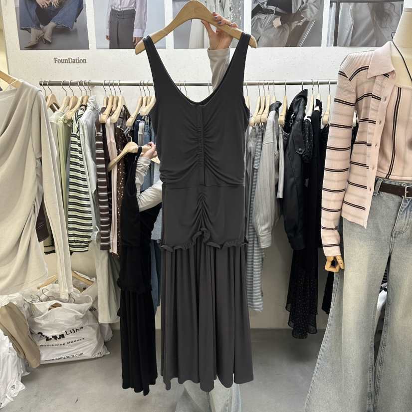 FOUNDATION東大門直郵女裝新品人氣職業熱賣推薦26春夏連衣裙FOUNDATION連衣裙
