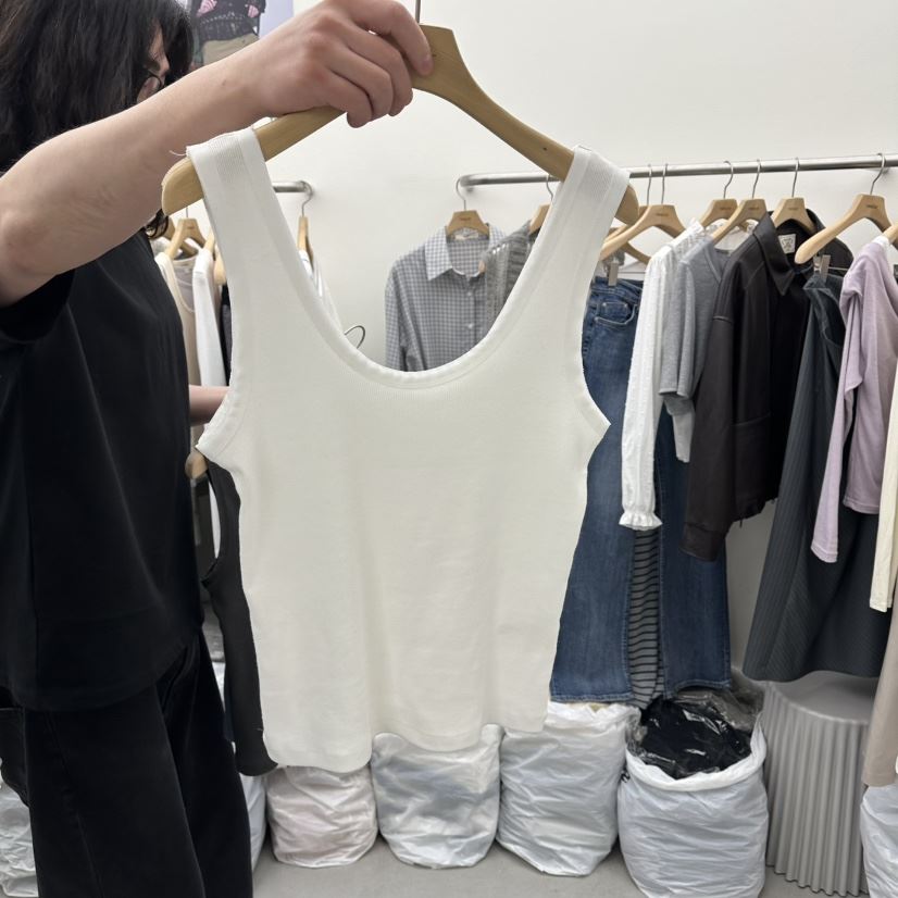 TWELVE韓國代購女裝新品休閑時尚職業推薦人氣熱賣吊帶背心TWELVE吊帶/背心