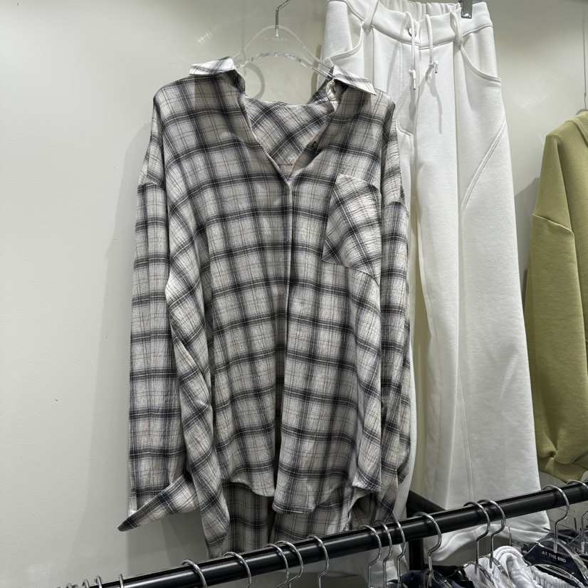 AT THE END韓國代購女士新款休閑真品熱賣26春夏襯衫蕾絲衫AT THE END襯衫/蕾絲衫