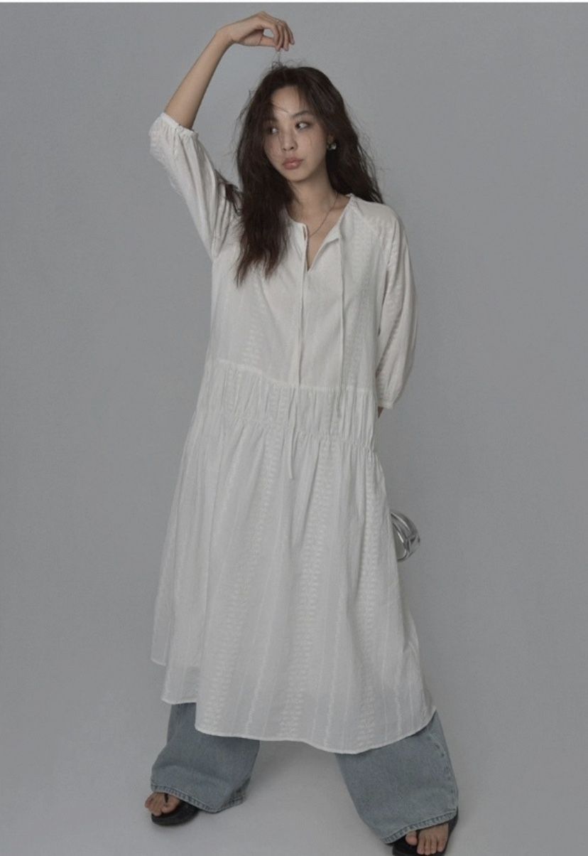 VIVANI韓國直郵實拍女士新款26春夏時尚休閑人氣連衣裙刺繡VIVANI連衣裙