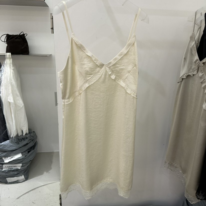 GALLERY-P韓國東大門直郵女裝新款時尚職業推薦26春夏連衣裙GALLERY-P連衣裙