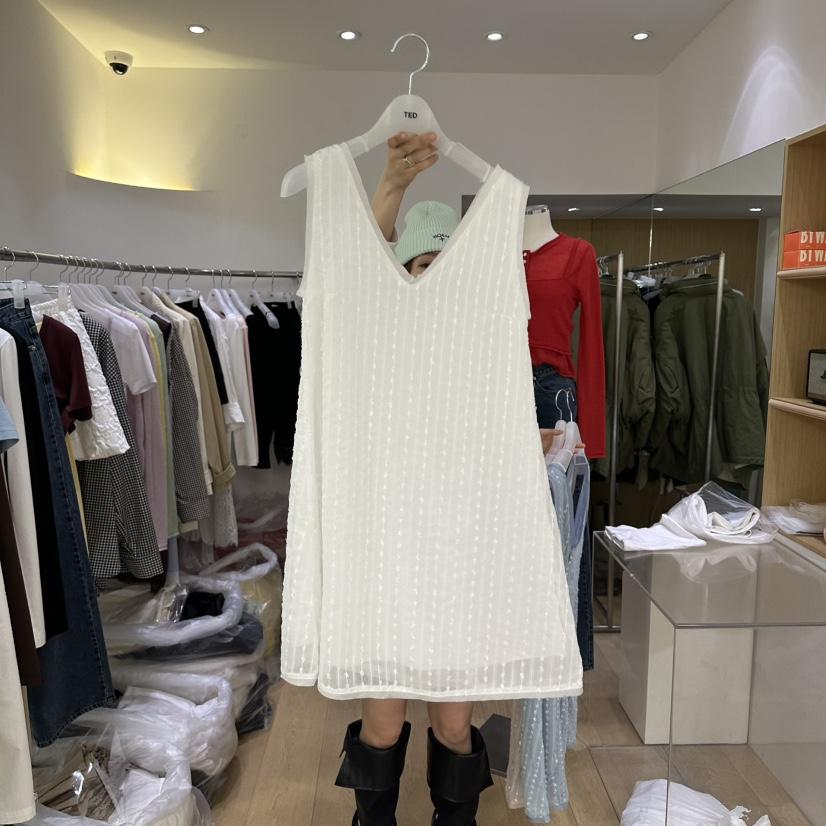 TED韓國直郵女士新款熱賣推薦人氣時尚職業連衣裙V領花朵TED連衣裙