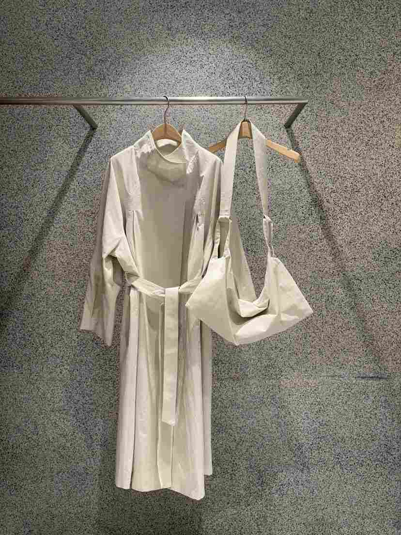 ADDICTED韓國直郵女裝新品推薦職業時尚26春夏長款風衣含包ADDICTED長款風衣