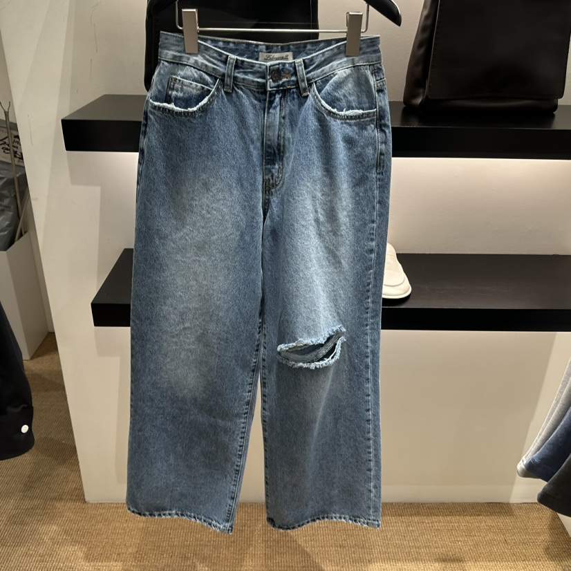 FEBRUARY 11韓國東大門代購女士新款26春夏職業熱賣牛仔褲FEBRUARY 11牛仔褲