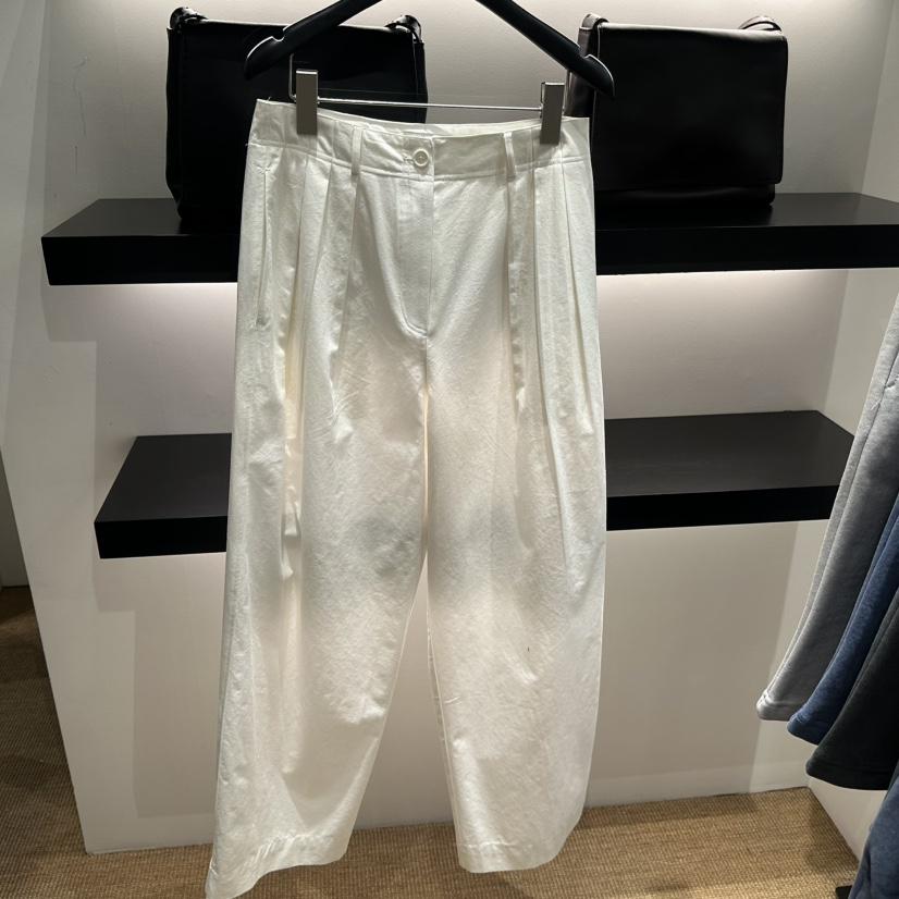 FEBRUARY 11韓國直郵實拍女裝新款職業熱賣26春夏休閑褲FEBRUARY 11休閑褲