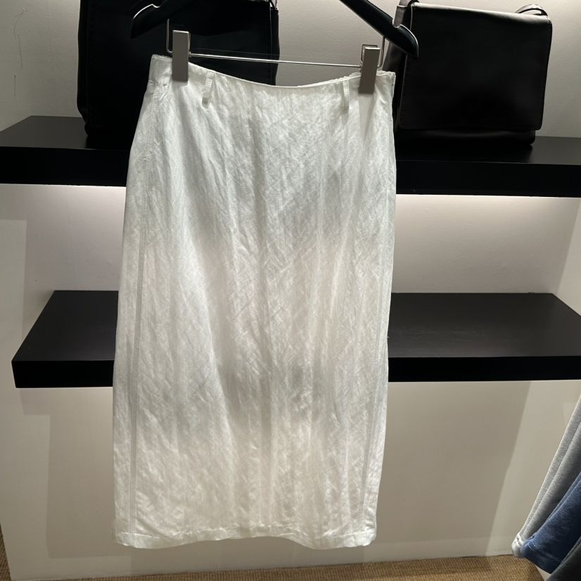 FEBRUARY 11韓國直郵女士新品推薦26春夏熱賣休閑職業長裙FEBRUARY 11長裙