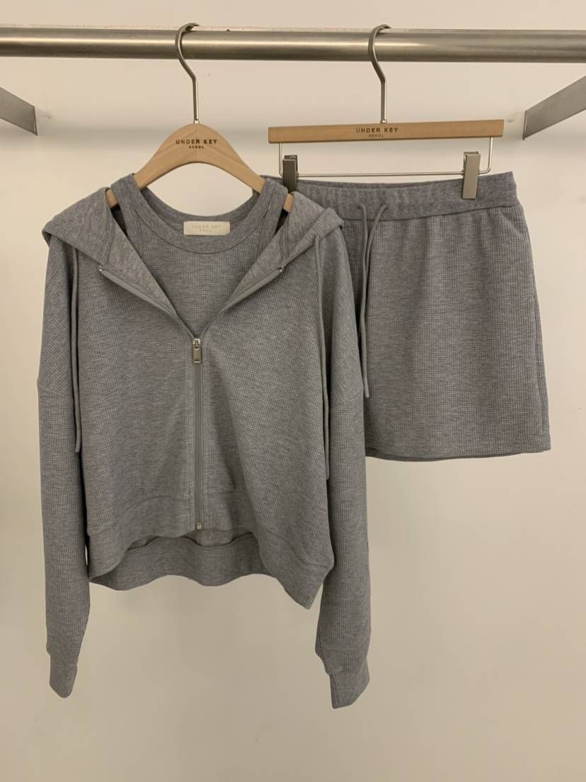 UNDER KEY韓國代購女士新款時尚推薦人氣套裝三件套連帽衫UNDER KEY套裝